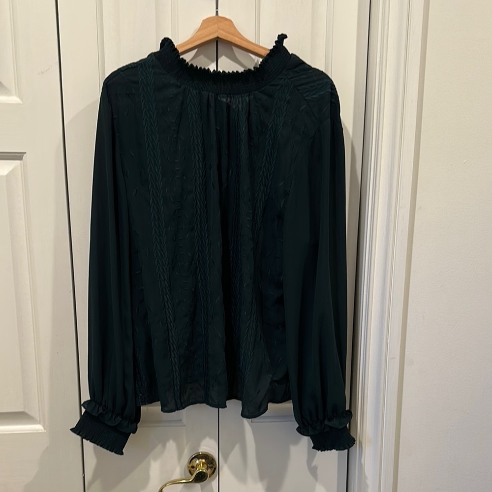 Gibson Latimer Embroidered Dark Green Ruffled Blouse XL